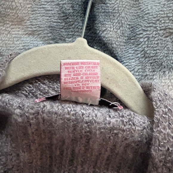 Knit Minded sweater - Picture 7 of 7